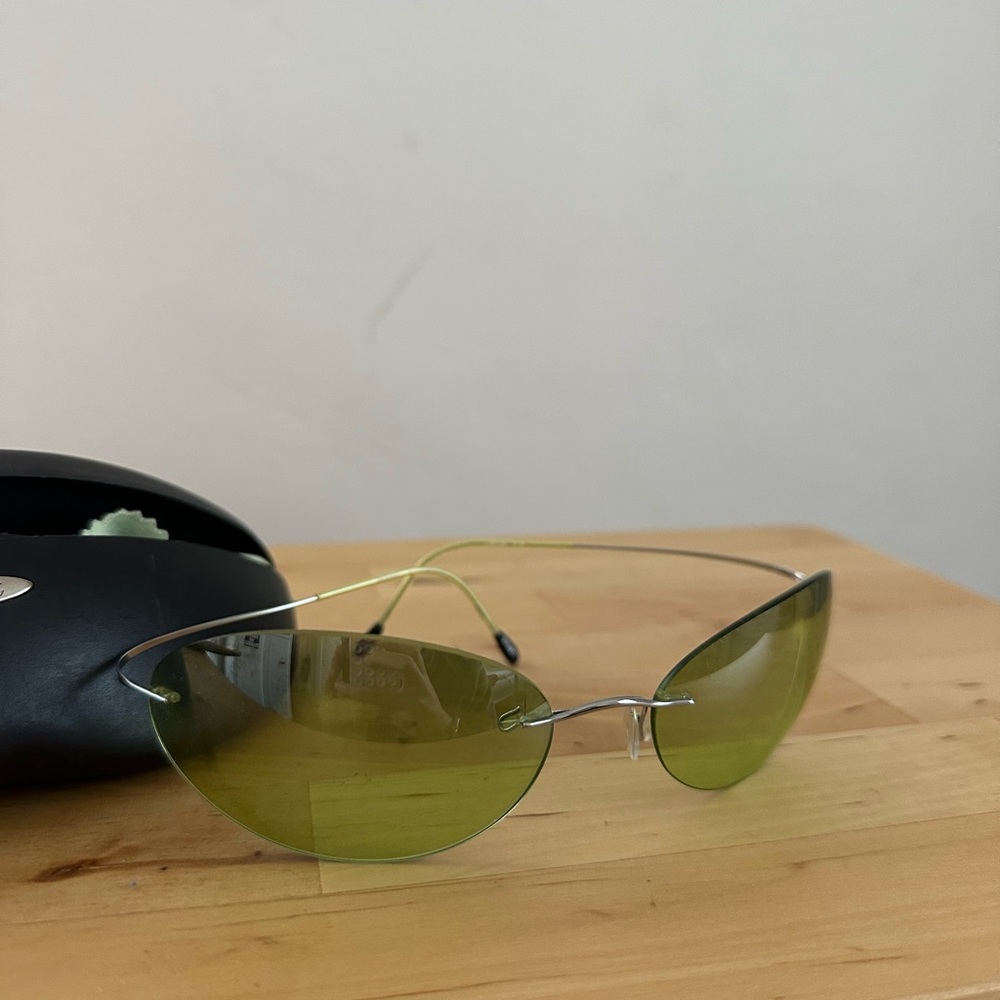 Silhouette Stylish Green Sunglasses - Like new - vintage style